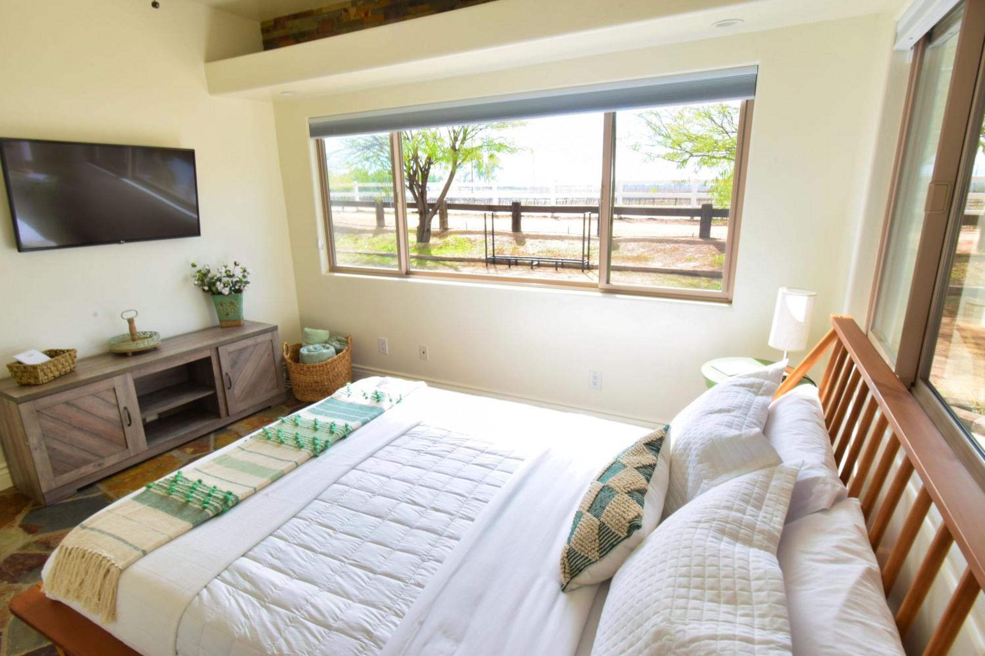 Peppertree Lane Ranch -- Seven-Acre Ranch In The Heart Of Wine Country 호텔 테메큘라 외부 사진